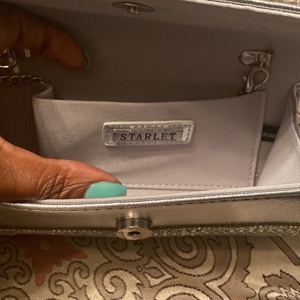 Starlet Silver Clutch - R - Picture 4 of 6